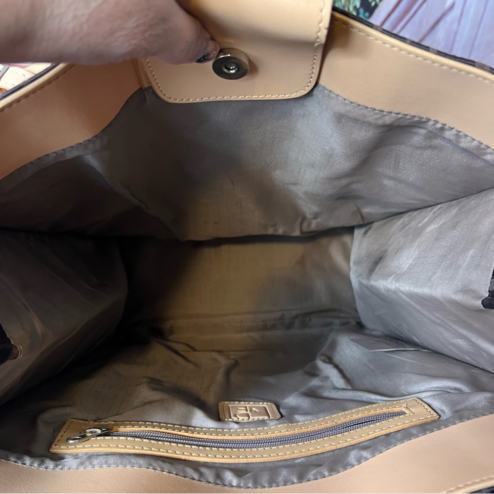 Diane Von Furstenberg Vase Tote Bag, fully lined and spacious, excellent, rare - Picture 11 of 14